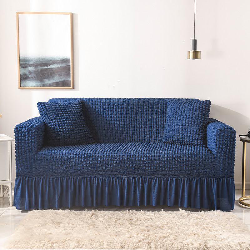 🛋️ 50% RABATT! 🎄 Universeller Sofabezug mit Rüschenrock – Dehnbar, rutschfest & perfekt für Weihnachten und den täglichen Schutz ✨