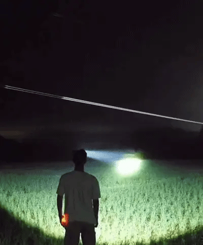 📢📢50 % Rabatt!! ⏰🏕️Superhelle wiederaufladbare Hochleistungs-Stirnlampe🧢Superhelle & wiederaufladbare Stirnlampe mit Hochleistungs-LED für Camping & Abenteuer⚡🔋