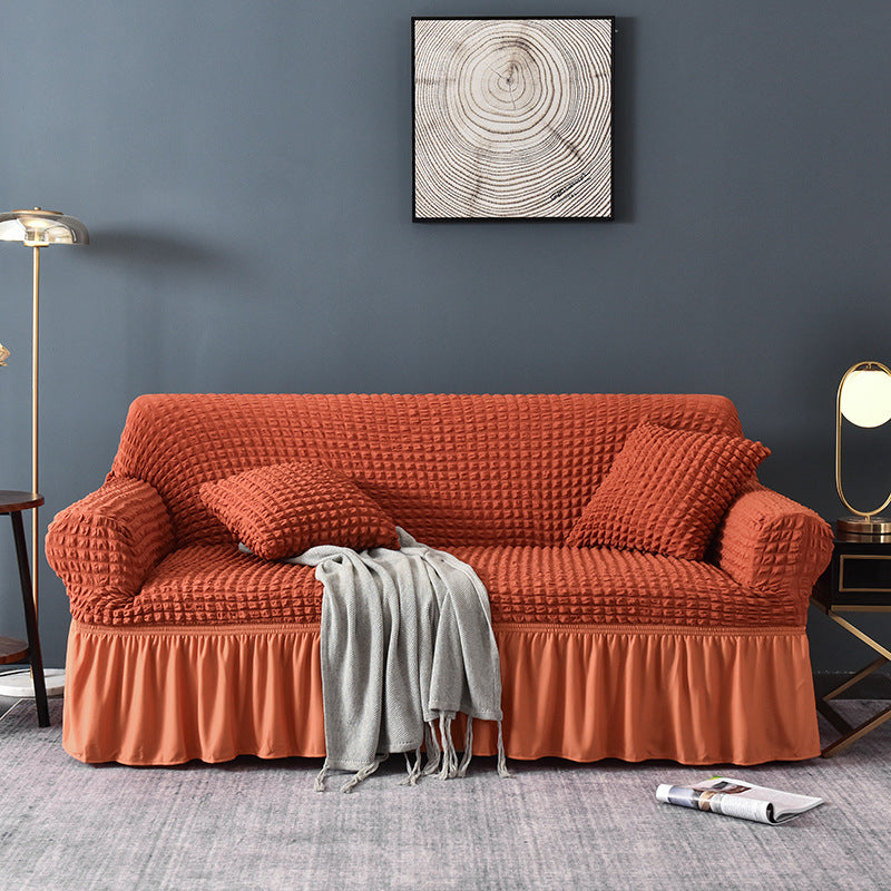 🛋️ 50% RABATT! 🎄 Universeller Sofabezug mit Rüschenrock – Dehnbar, rutschfest & perfekt für Weihnachten und den täglichen Schutz ✨