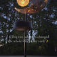 🥳50 % Rabatt!!🌙✨ Solar-Gartenstecklampe mit Kolibri- und Mondmotiv