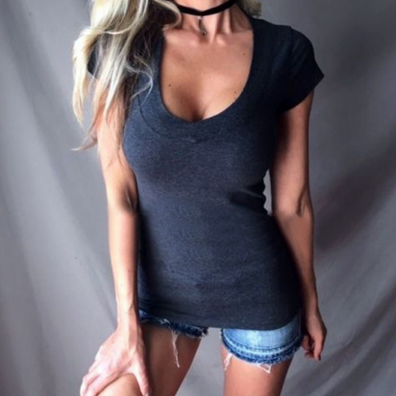 👚 KAUFE 1, ERHALTE 1 GRATIS! ✨ Damen Sommer Tief V-Ausschnitt Slim Tops – Figurbetont, Leichter Stoff & Perfekt Für Heiße Tage ☀️