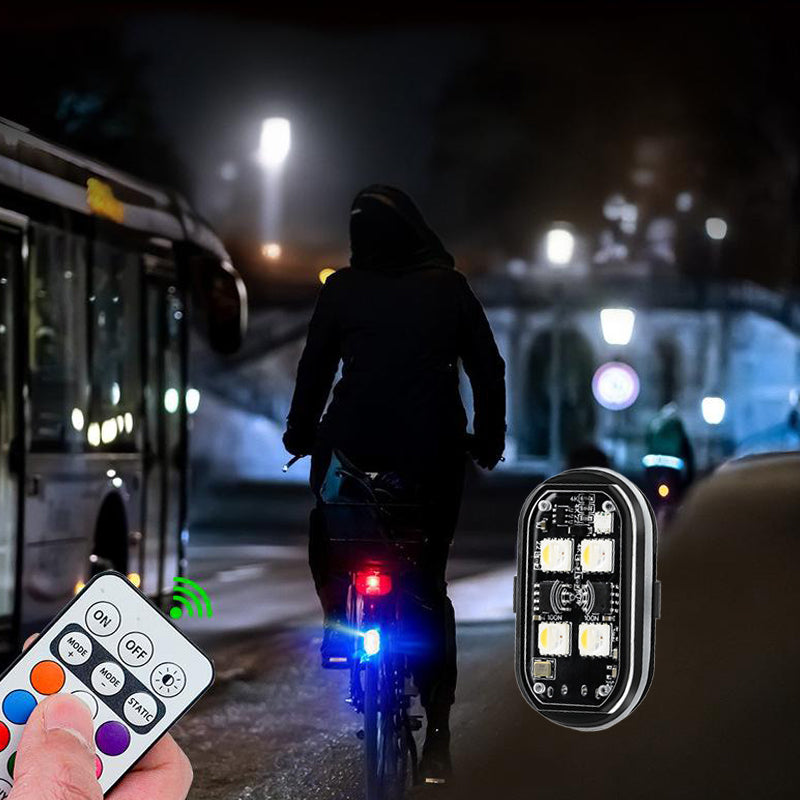 📢📢50 % Rabatt!!🥳💞 50K+ VERKAUFT! ⚡💥Tragbare LED-Warnleuchte für das Auto mit Fernbedienung