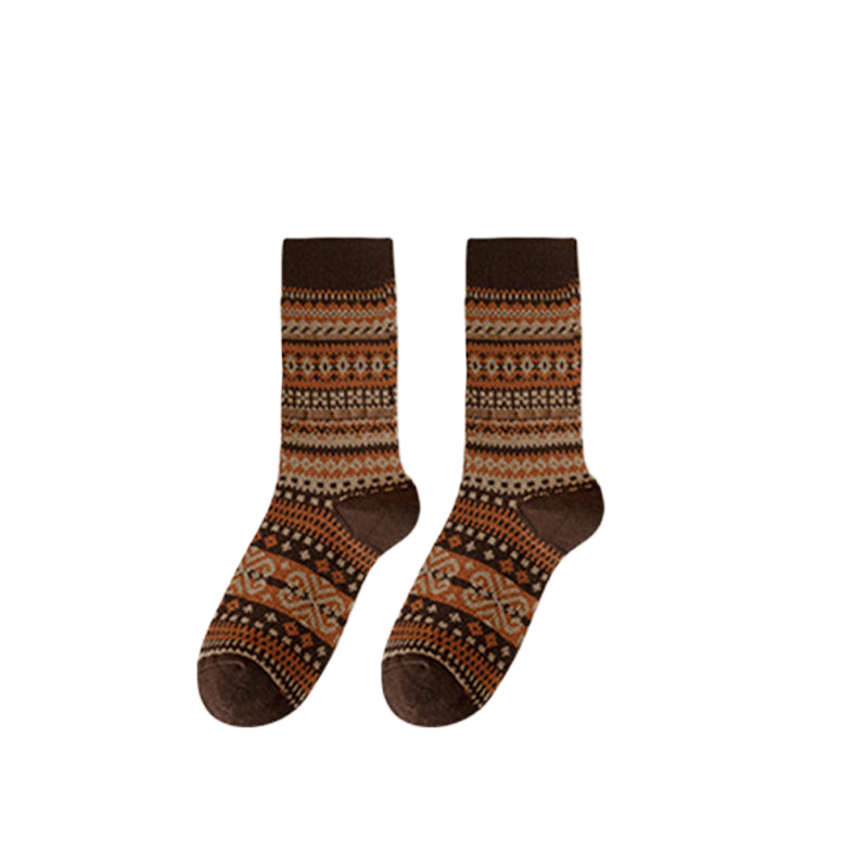 Socken im Retro-Ethno-Stil