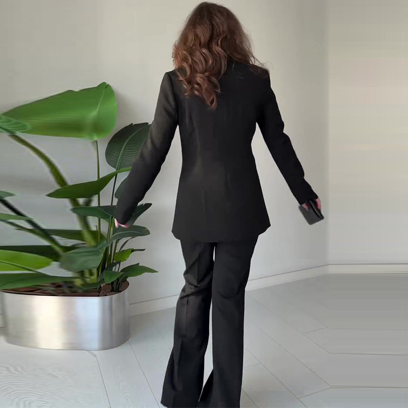 🎯 50% RABATT | Ihre endgültige Lösung für stilvolle Outfits! 👔 Das zeitlose 2-teilige Set mit Schlitz-Ärmel-Blazer & Hose. 🔄 Ein Kauf, unendliche Kombinationen – jetzt clever investieren!