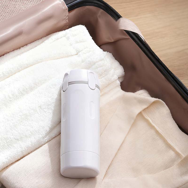 🧳3 zum Preis von 2 | Die universelle 4-in-1-Reiseflasche! ✈️ Hält Ihre Pflegeprodukte sicher & geordnet. 👜 Maximaler Komfort, minimale Unordnung im Handgepäck.