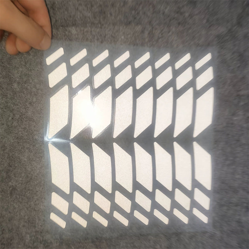 ⚡⚡Neujahrsangebot: 50% RABATT + 1 kaufen, 1 gratis!!!⏳💥 Reflektierende Felgenaufkleber für Motorräder | Einfach anbringen, langanhaltender SchutzWerde von der Seite besser gesehen – einfach anbringen, langanhaltender Schutz⚡⚡