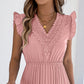 🎁 2026 Neuheit – 50 % Rabatt! 👗🌸 Spitzenkleid mit V-Ausschnitt, Rüschen und tailliertem Schnitt ✨