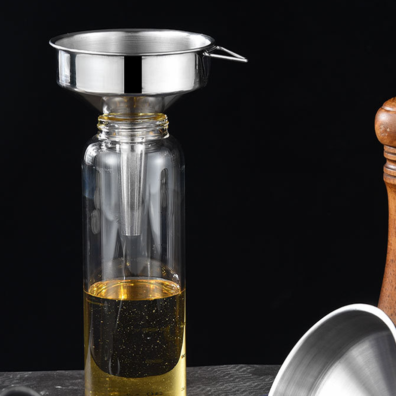 🍳 Nur für kurze Zeit: 50 % Rabatt! ✨ Küchentrichter aus Edelstahl – vielseitig einsetzbar und platzsparend 🧺