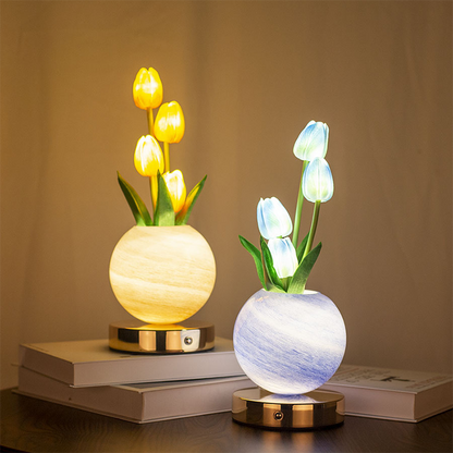 🌷 Elegante Tulpenstrauß-Lampe – Romantisches Nachtlicht für eine warme Wohnatmosphäre
