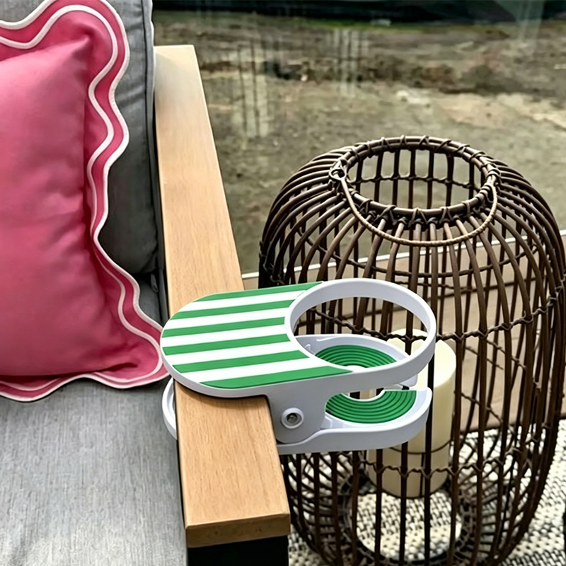 📢📢50% OFF!! 🥳🏖️Tragbarer Becherhalter für Beistelltische🎀🥤