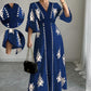 👗⏰ 50% RABATT+Versandkostenfrei!🌸🌿Elegantes Damen Maxikleid mit V-Ausschnitt & Retro-Print – Fließender Stoff, Glockenärmel & kontrastierende schwarze Besätze – Perfekt für Urlaub, Picknick & Abendausflüge ✨