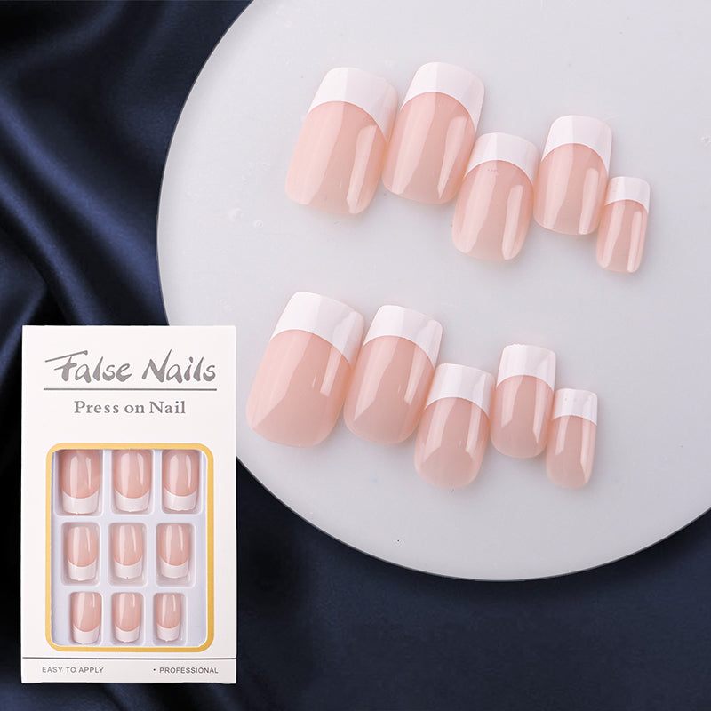 💅 288 bunte künstliche Fingernägel zum Aufkleben – kurze, eckige Spitzen & French Edge! ✨ In wenigen Minuten fertig – perfekt für schnelle Style-Wechsel. 📦 Praktische Aufbewahrungsbox – 3 kaufen und 10 % sparen! 🌈