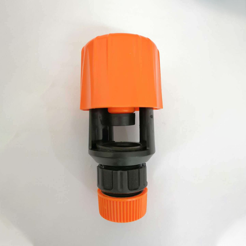 ❄️Sommerfrische 50 % Rabatt!🔧Universal-Wasserhahnadapter für Gartenschlauch – Werkzeugloser Schnellanschluss für Küchenarmatur, Balkon, Garten & Reinigung