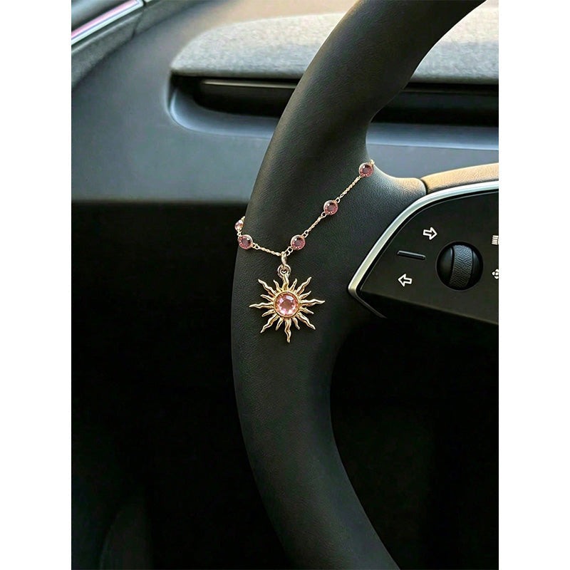 🏹✝️Retro-Anhänger in Form eines Autolenkrads aus Leichtmetall mit Kreuz- und Sternmotiv
